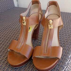 Michael Kors Elegant Tan Leather Women Shoes